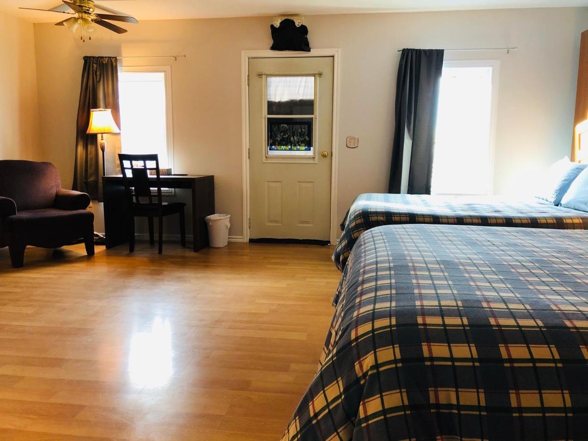 Downtown Whitehorse 2 Bedroom House Dış mekan fotoğraf