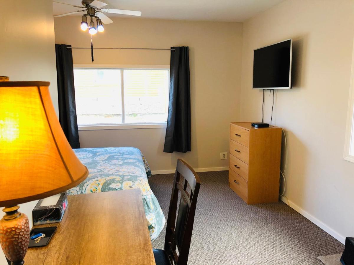 Downtown Whitehorse 2 Bedroom House Dış mekan fotoğraf